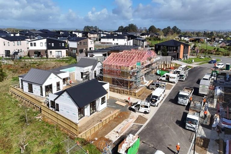 Photo of property in 44 Briannarose Drive, Fitzroy, Hamilton, 3206