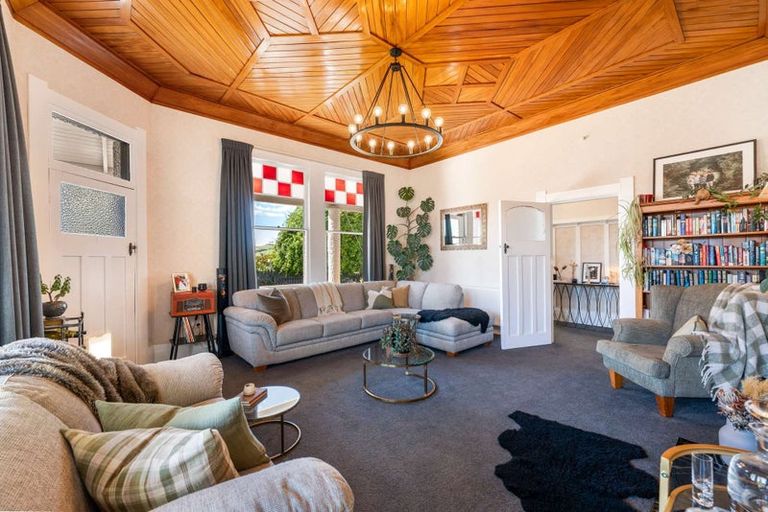 Photo of property in 6 Kerwood Place, Gore, 9710