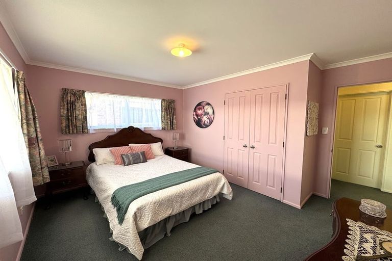 Photo of property in 67a Charlotte Street, Balclutha, 9230