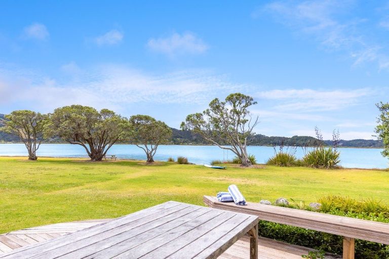 Photo of property in 42 Harbour View Road, Point Wells, Warkworth, 0986