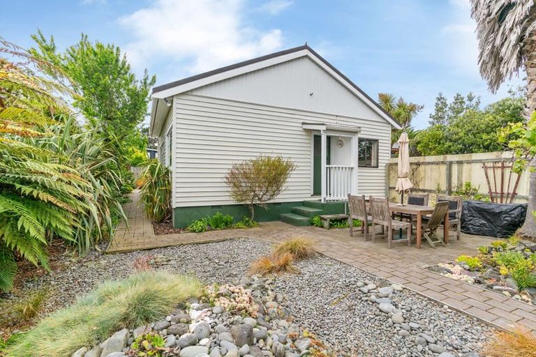 Photo of property in 48 Pine Avenue, New Brighton, Christchurch, 8061
