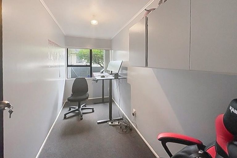 Photo of property in 43 Normanby Street, Woodville, 4920