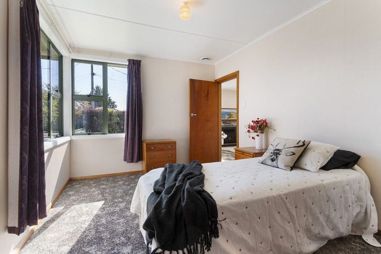 Photo of property in 4 Diamond Street, Carterton, 5713