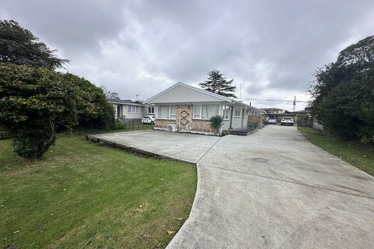 Photo of property in 1/13 Browns Road, Manurewa, Auckland, 2102