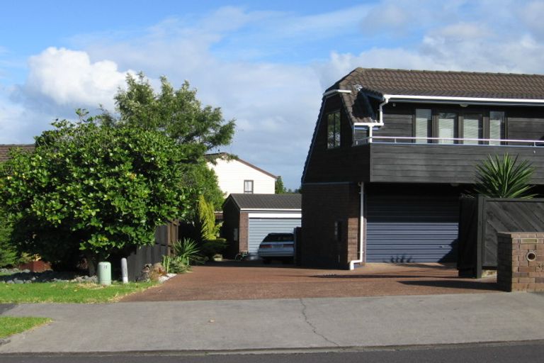 Photo of property in 1/31 Channing Crescent, Botany Downs, Auckland, 2010