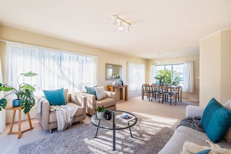 Photo of property in 1/3a Gordon Avenue, Forrest Hill, Auckland, 0620