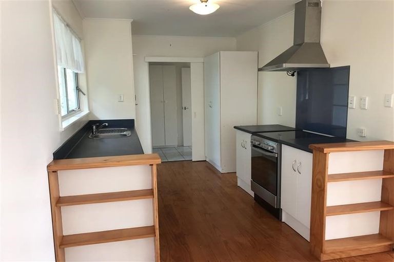 Photo of property in 14 Mchardy Place, Glenfield, Auckland, 0627