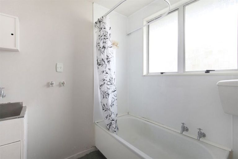 Photo of property in 5/42 Mathesons Road, Phillipstown, Christchurch, 8011