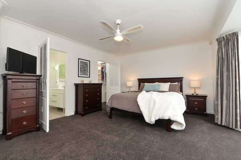 Photo of property in 27 Hinton Avenue, Forest Lake, Hamilton, 3200