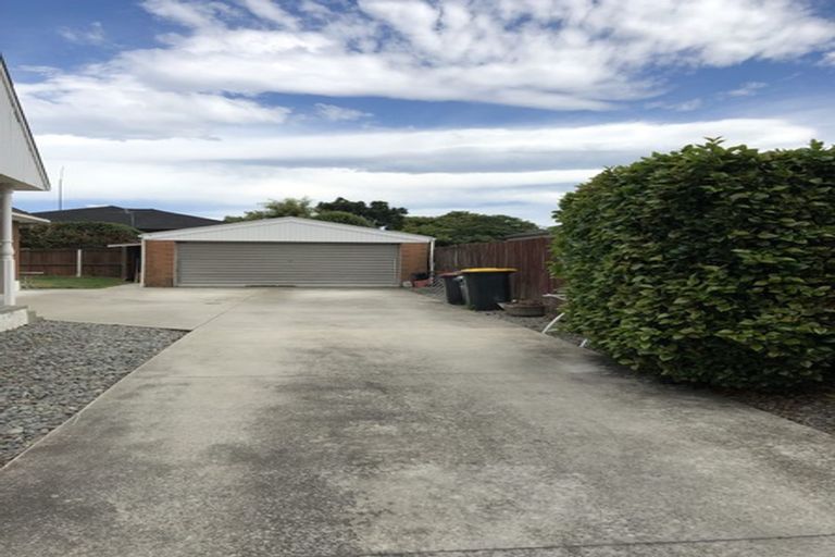 Photo of property in 48 Solway Avenue, Ilam, Christchurch, 8041
