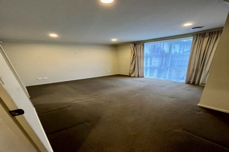 Photo of property in 13 Zabeel Crescent, Takanini, 2112