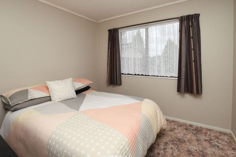 Photo of property in 12 Jennifer Place, Chartwell, Hamilton, 3210