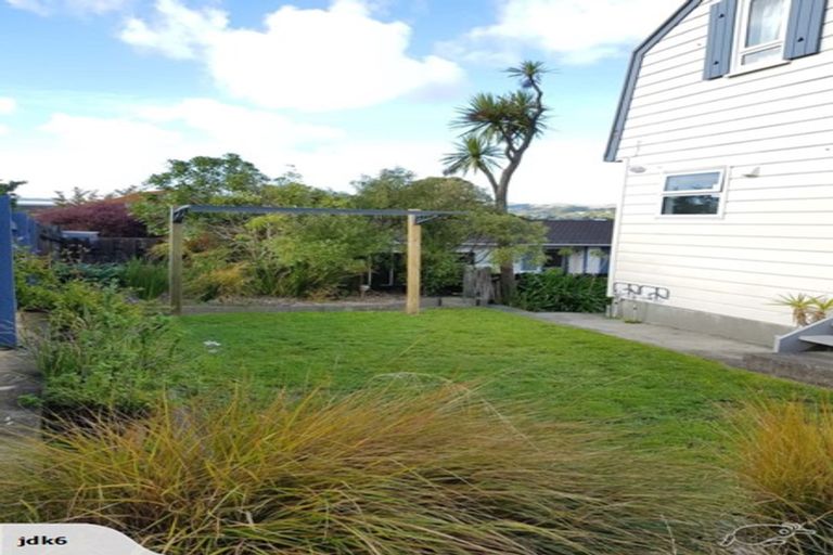 Photo of property in 18a Penryn Drive, Camborne, Porirua, 5026
