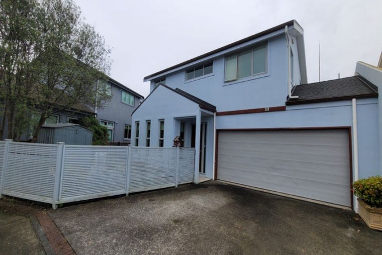 Photo of property in 11l Clearwater Cove, West Harbour, Auckland, 0618