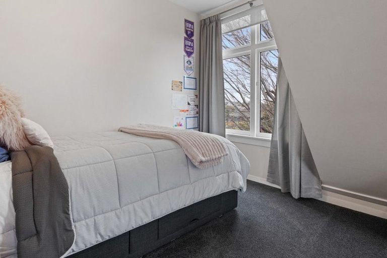 Photo of property in 1/53 Aorangi Road, Bryndwr, Christchurch, 8053