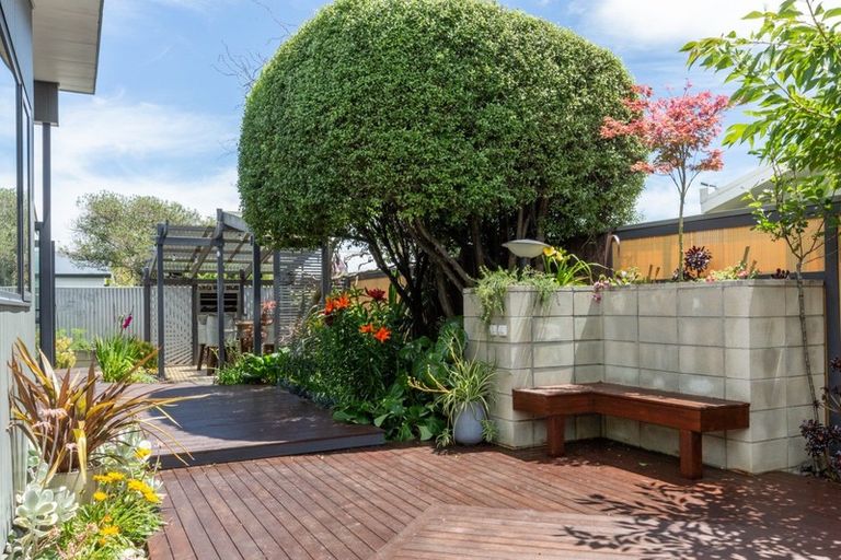 Photo of property in 6a Kauri Street, Taradale, Napier, 4112