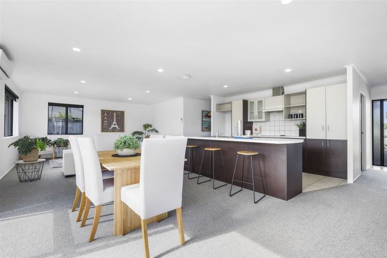 Photo of property in 64 Coleraine Drive, Rototuna, Hamilton, 3210