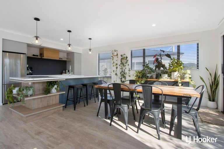 Photo of property in 16 Moet Crescent, Waihi Beach, 3611