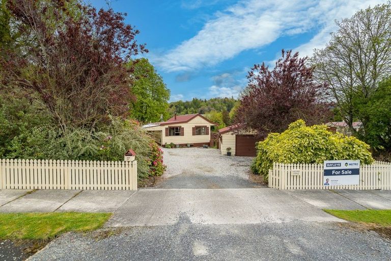 Photo of property in 17 Lismore Street, Lawrence, 9532