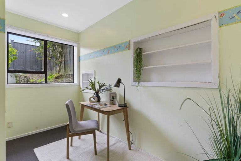 Photo of property in 2/30 Vauxhall Road, Devonport, Auckland, 0624