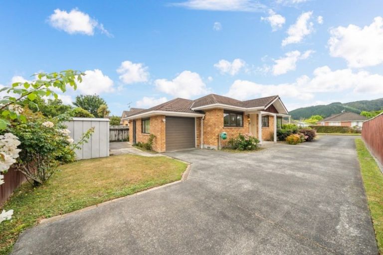 Photo of property in 62 Mcparland Street, Elderslea, Upper Hutt, 5018