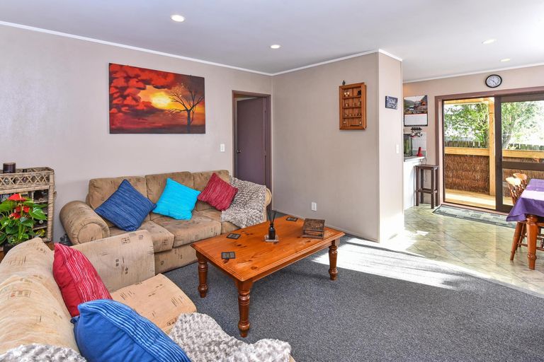 Photo of property in 17b Alexander Street, Papakura, 2110