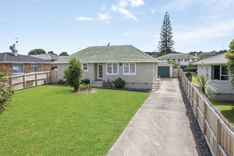 Photo of property in 14 Mcdougall Street, Manurewa East, Auckland, 2102