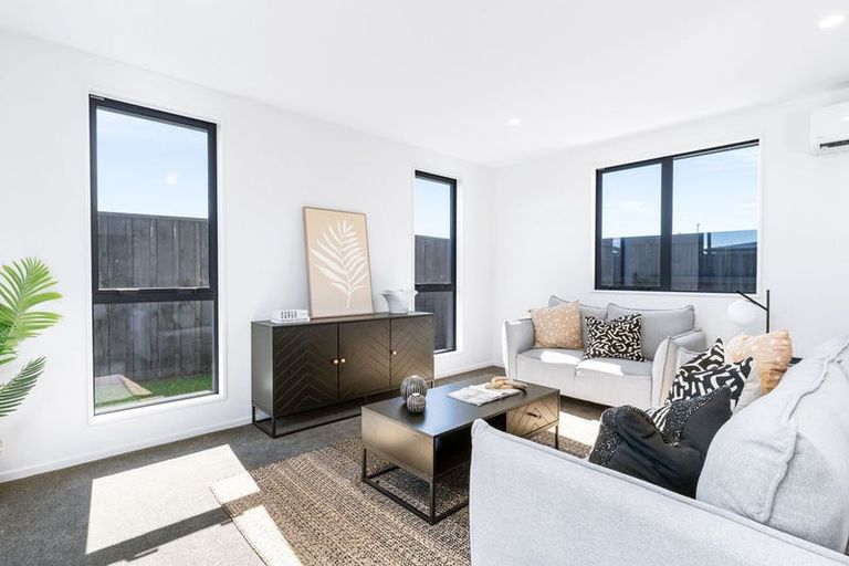 Photo of property in 8 Cooksley Lane, Rangiora, 7400