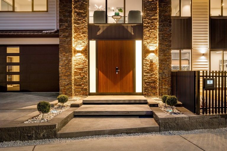 Photo of property in 5 Tai Crescent, Hobsonville, Auckland, 0616