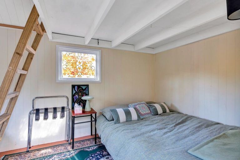 Photo of property in 5a Marina Grove, Frankleigh Park, New Plymouth, 4310