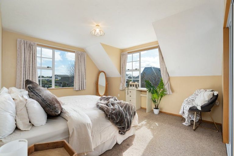 Photo of property in 32 Townshend Crescent, Halswell, Christchurch, 8025