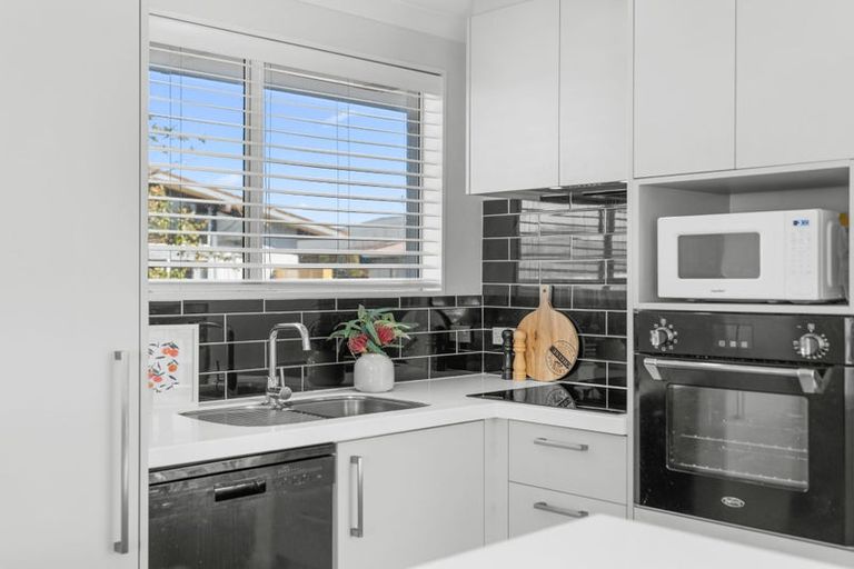 Photo of property in 9 Barrowclough Street, Hoon Hay, Christchurch, 8025