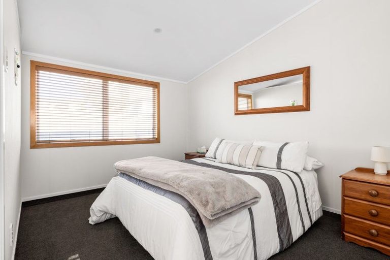 Photo of property in 185 Marine Parade, Mount Maunganui, 3116