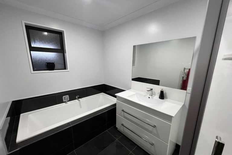 Photo of property in 22 Hillbourne Street, Halswell, Christchurch, 8025