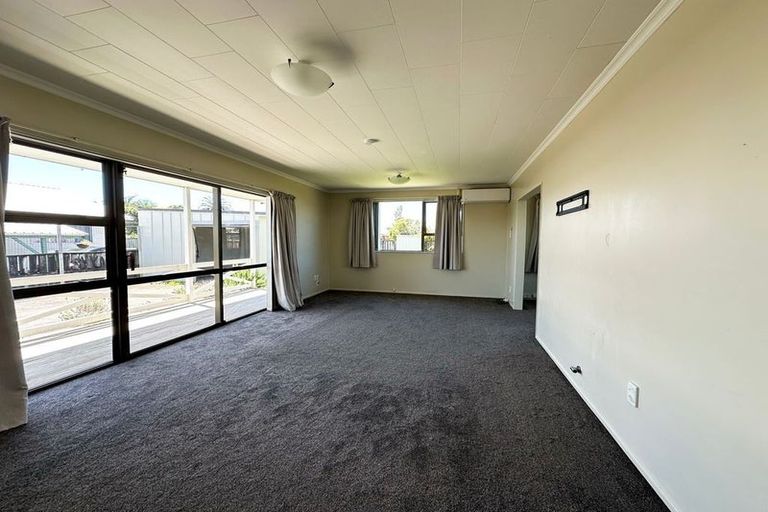 Photo of property in 74 Mangati Road, Bell Block, New Plymouth, 4312
