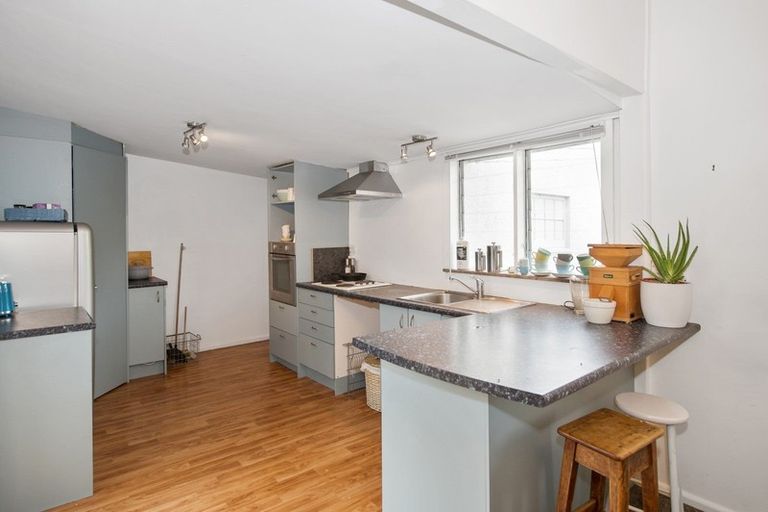 Photo of property in 17 Mersey Street, South Hill, Oamaru, 9400