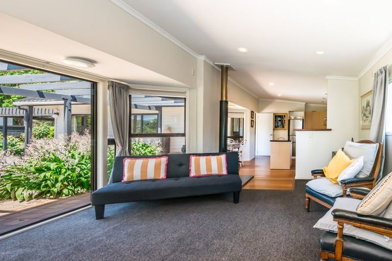 Photo of property in 314 Te Moana Road, Waikanae, 5036