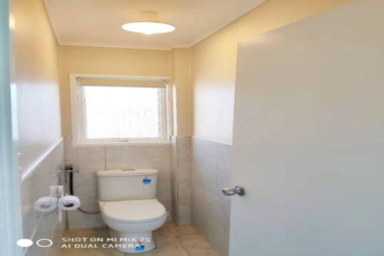 Photo of property in 24 Volante Avenue, Wattle Downs, Auckland, 2103