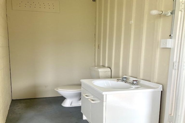 Photo of property in 166 Trigg Road, Kumeu, 0891