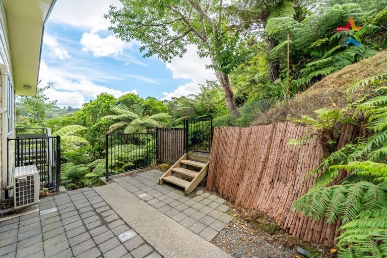 Photo of property in 15 Glen Road, Ranui, Auckland, 0612