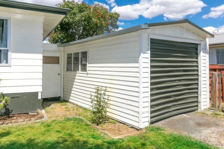 Photo of property in 49 Karen Crescent, Dinsdale, Hamilton, 3204