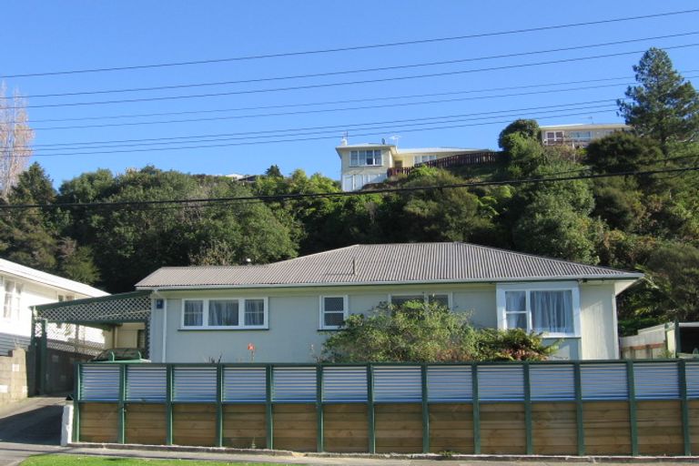 Photo of property in 200 George Street, Stokes Valley, Lower Hutt, 5019