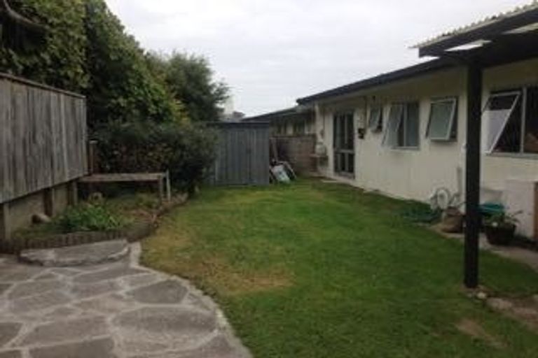 Photo of property in 6 Kapua Place, Taupo, 3330