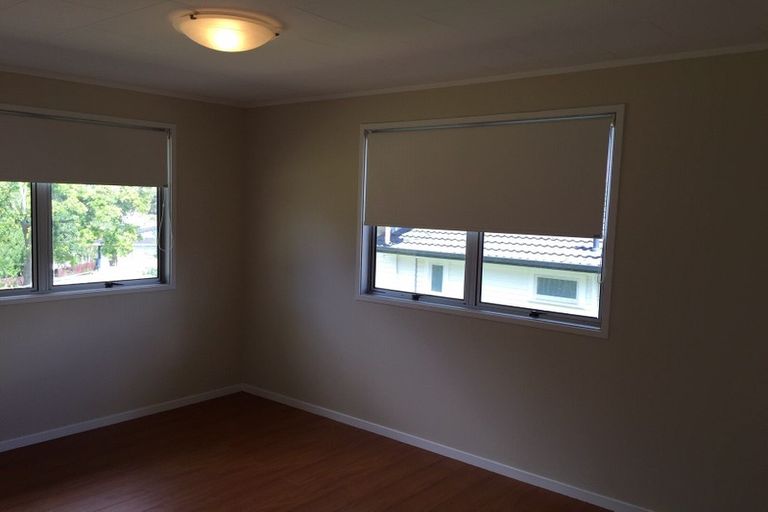 Photo of property in 34 Gladys Avenue, Glenfield, Auckland, 0629