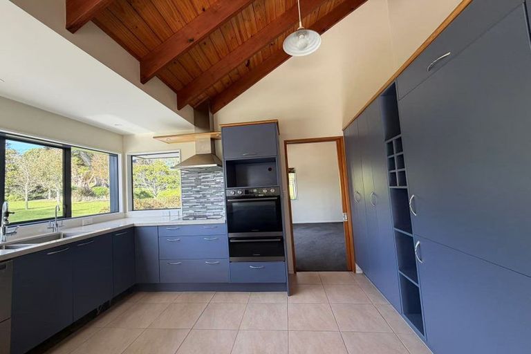 Photo of property in 175 Redoubt Road, Flat Bush, Auckland, 2019