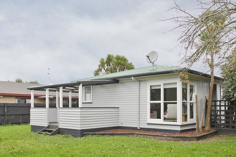 Photo of property in 45 Cargill Street, Papakura, 2110
