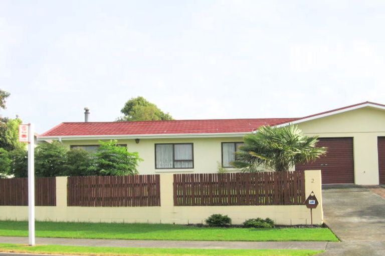 Photo of property in 2 Albert Hall Drive, Red Beach, 0932