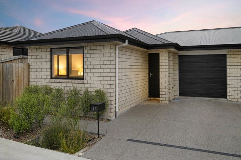 Photo of property in 41 Waruhia Crescent, Rototuna North, Hamilton, 3210