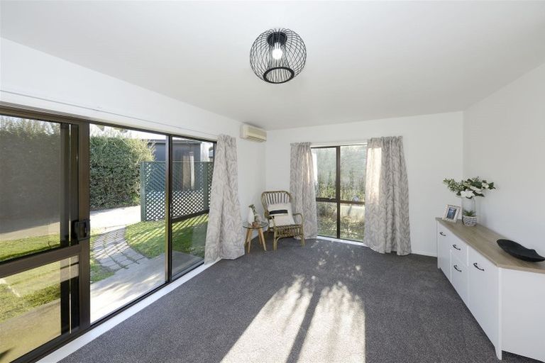Photo of property in 40a Reginald Street, Burwood, Christchurch, 8083