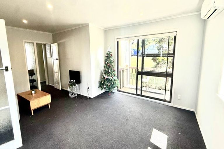 Photo of property in 2 Currey Crescent, Milford, Auckland, 0620